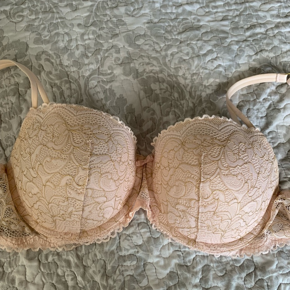 Underwire Pushup Bra in Pale Pink - Picture 5 of 7